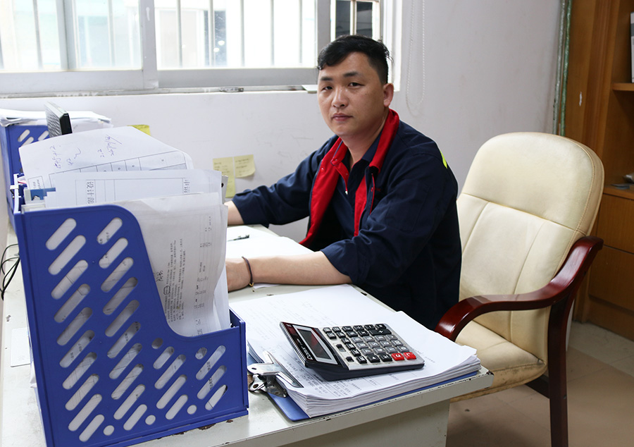 鍵（jiàn）特鋼製櫃設計師（shī）